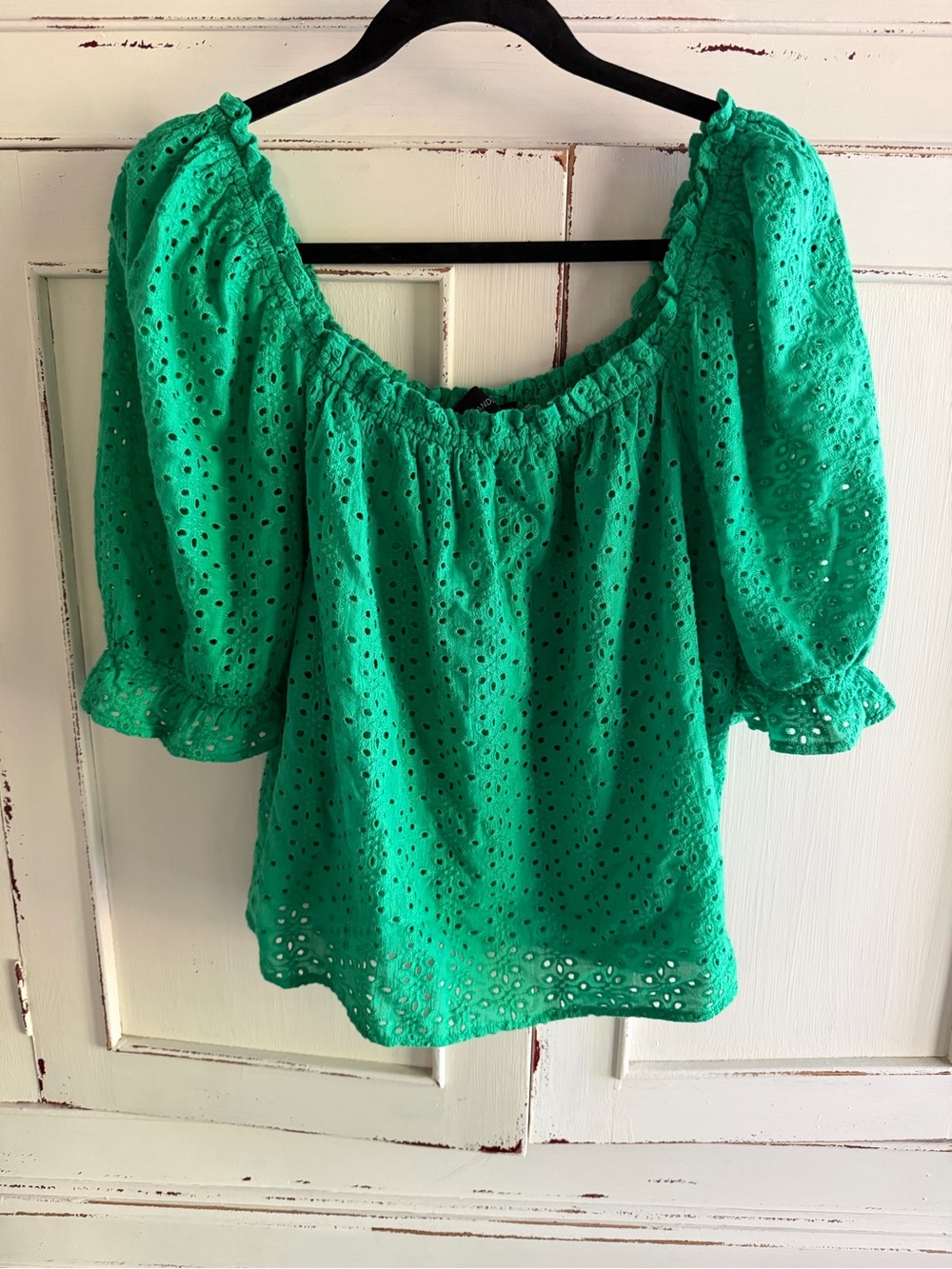 Pomander Place Tuckernuck SMALL Green Eyelet Puff-Sleeve Women’s Top - VGUC
